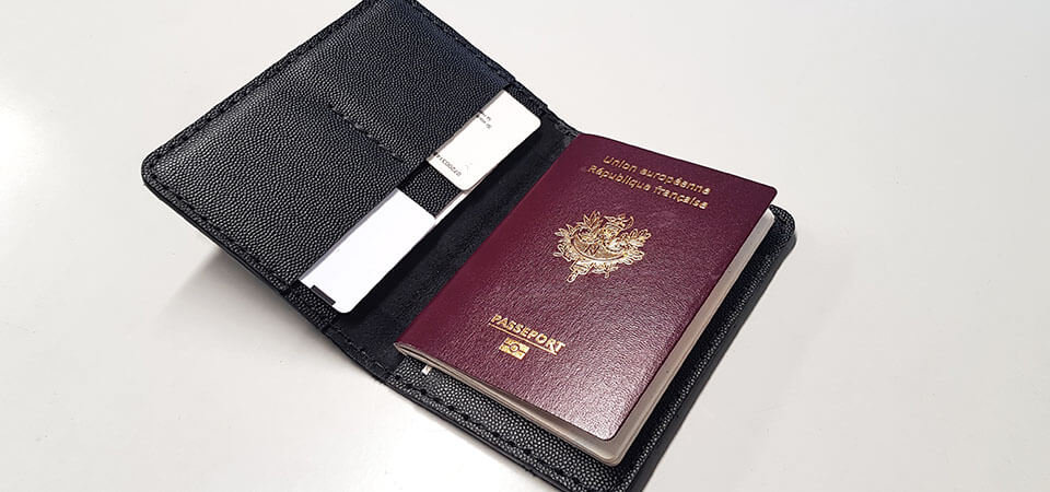 Leather passport holder tutorial