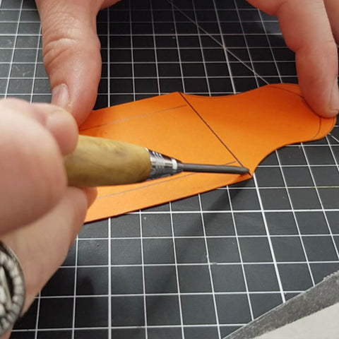 étui à couteau cuir