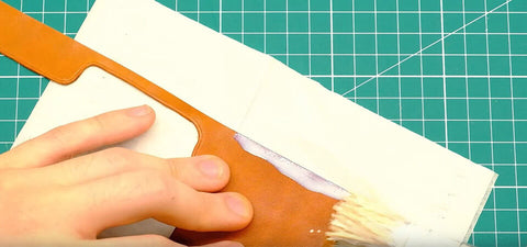 tuto porte-passeport en cuir