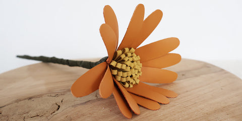 DIY Fleurs en cuir
