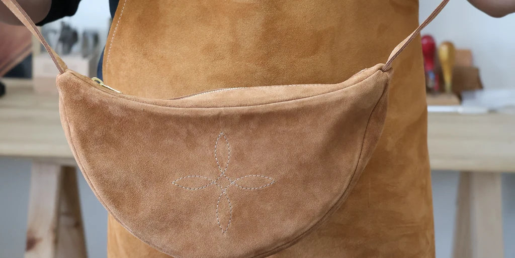 Bauchtasche wenden