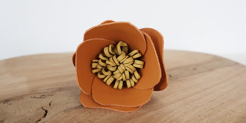 DIY Fleurs en cuir