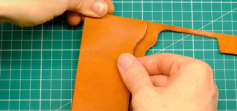 tuto porte-passeport en cuir