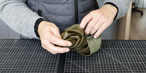 chaussette de Noël en cuir - botte cheminé