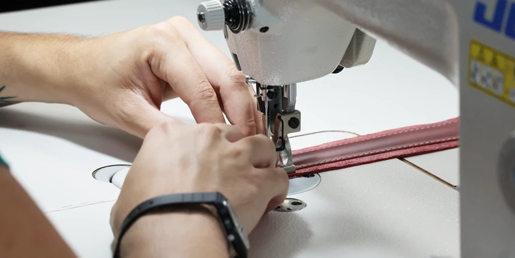 Stitch the handle