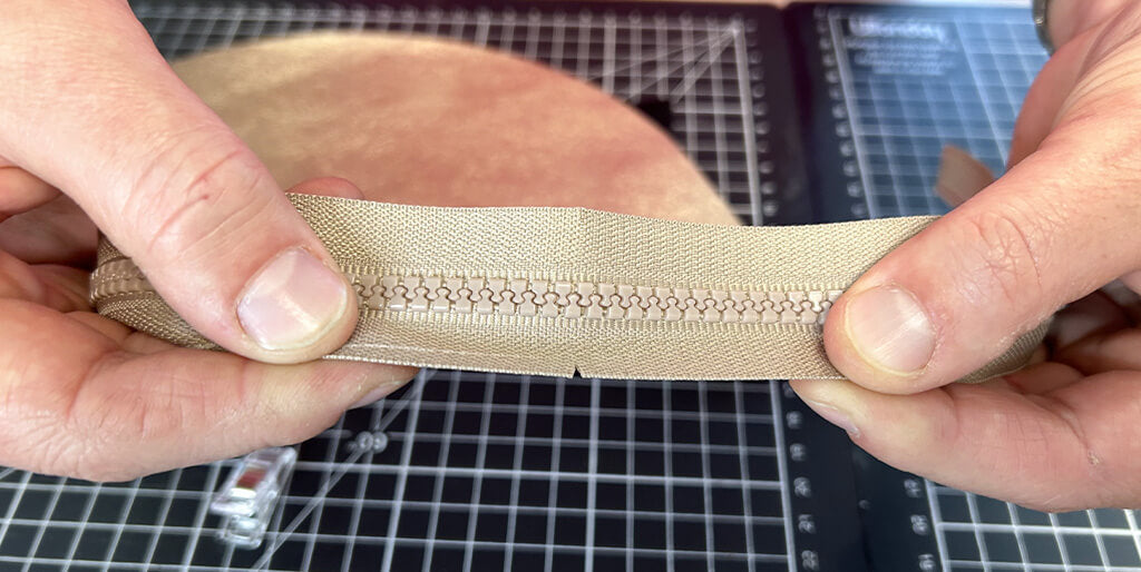 pochette banane cuir tuto