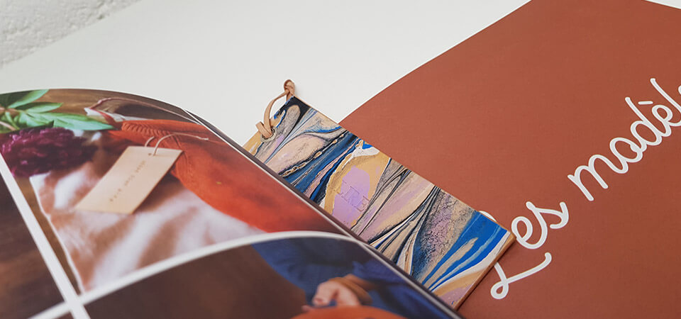 Marbling leather bookmark