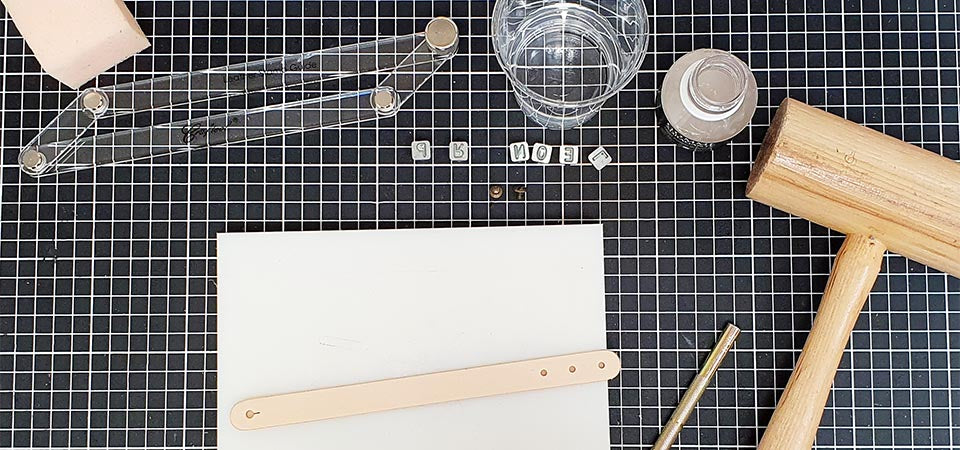 DIY Serviettenring aus Leder