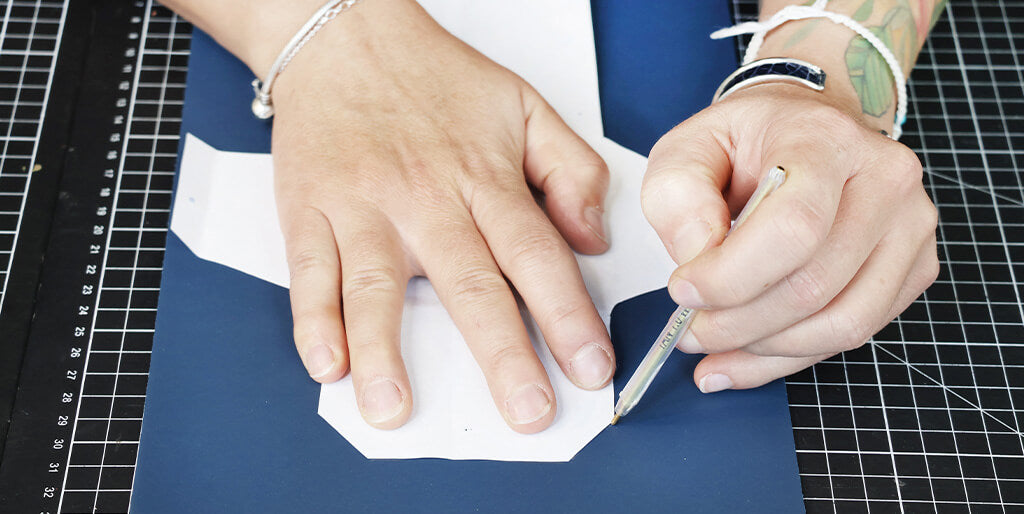 tuto mini-pochette en cuir