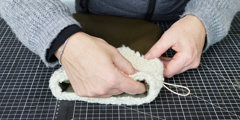 chaussette de Noël en cuir - botte cheminé