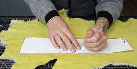 chaussette de Noël en cuir - botte cheminé