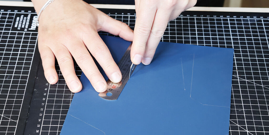 tuto mini-pochette en cuir