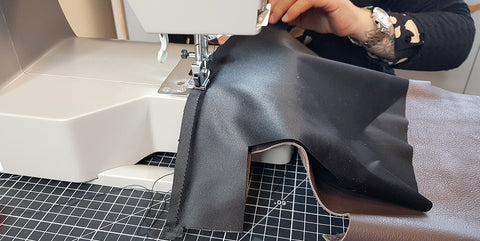 DIY Kulturbeutel aus Leder