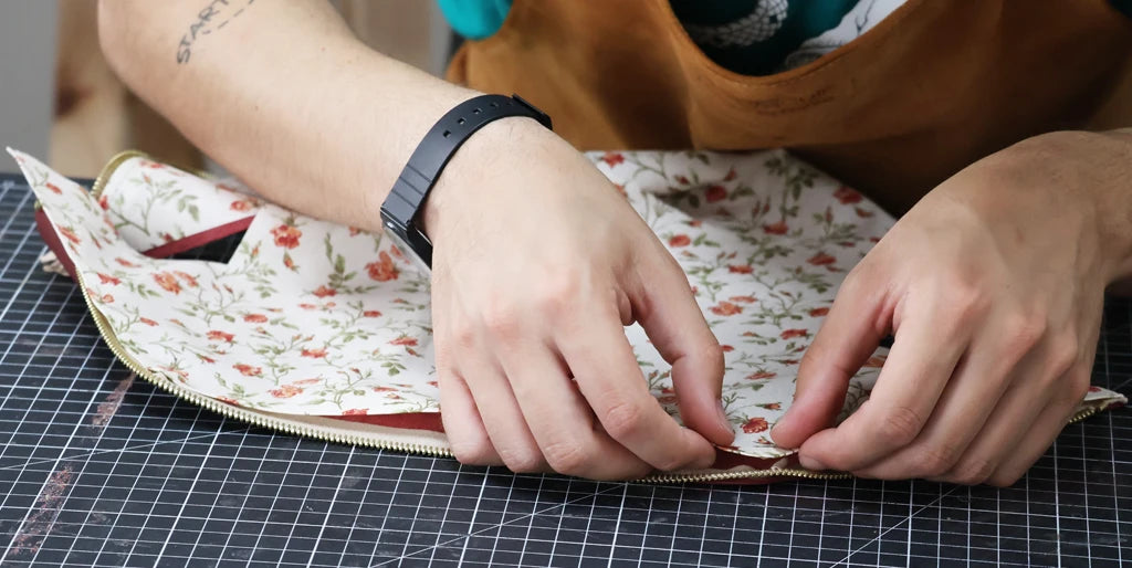 Glue the fabric lining