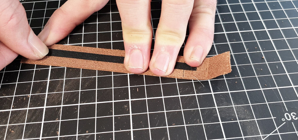 mettre de l'indéchirable sur le cuir