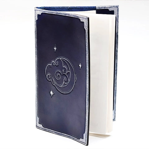 photo protege carnet en cuir repoussé Deco Cuir