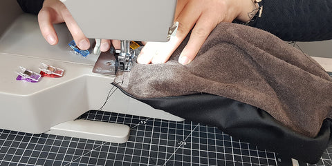 DIY Kulturbeutel aus Leder