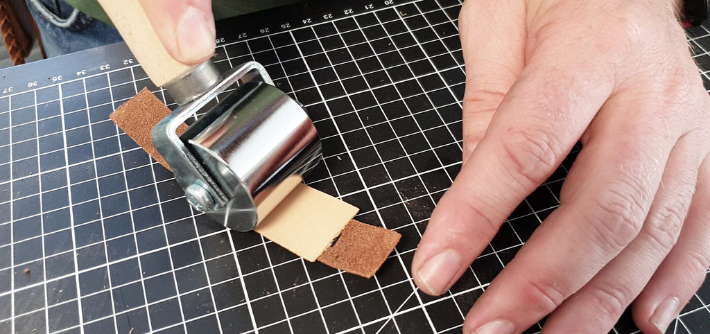 collage du brin de doublure