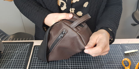 DIY Kulturbeutel aus Leder