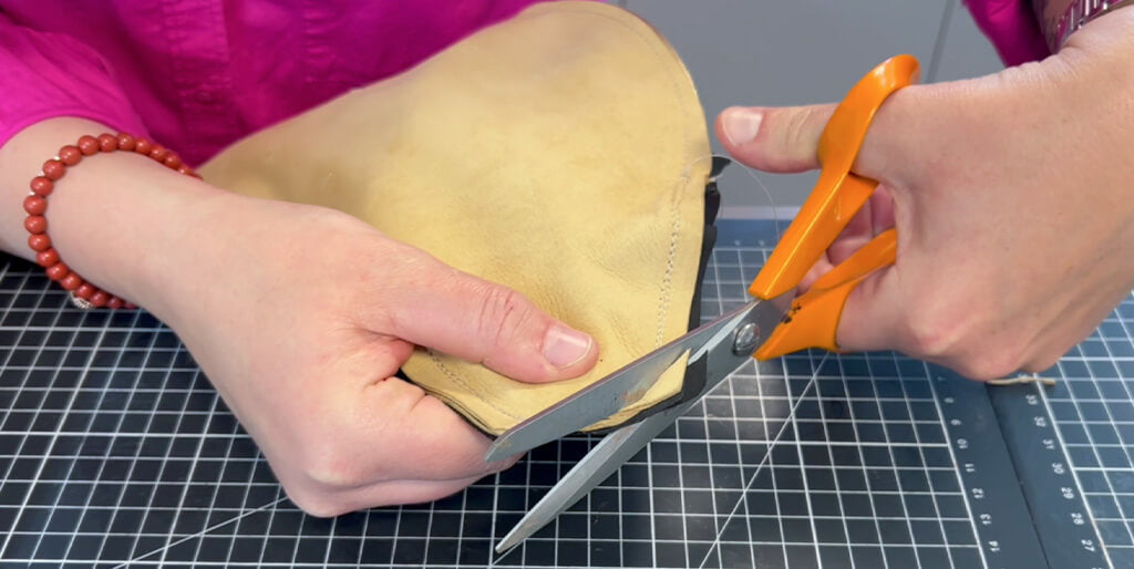 pochette banane cuir tuto