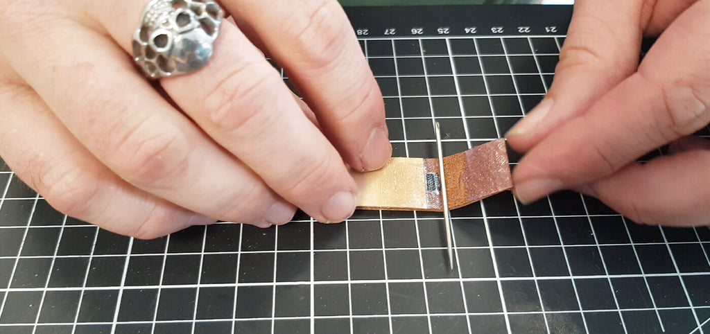 griffage de la fleur du cuir