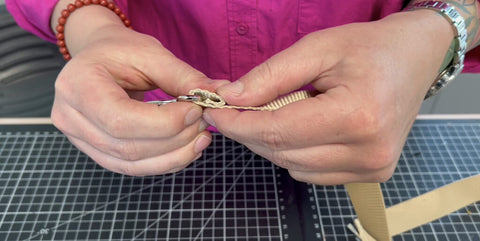 pochette banane cuir tuto