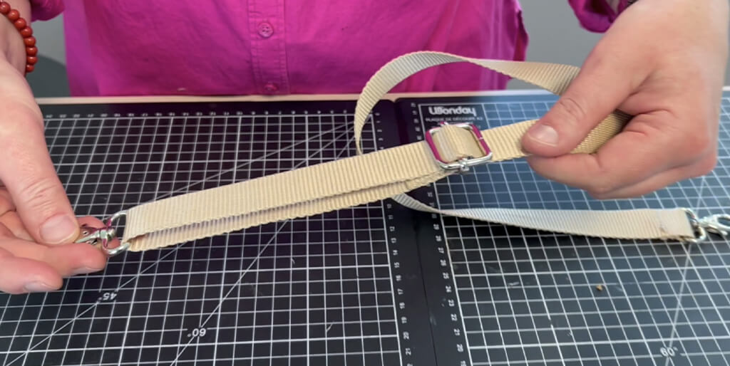 pochette banane cuir tuto