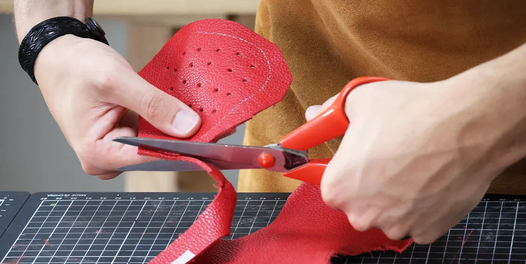 couper grossièrement les pièces