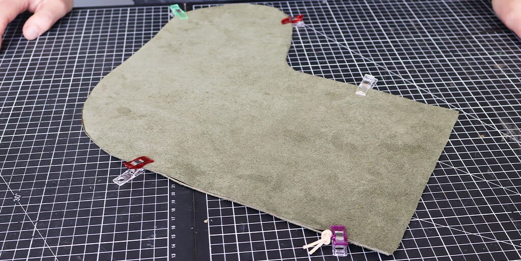 chaussette de Noël en cuir - botte cheminé