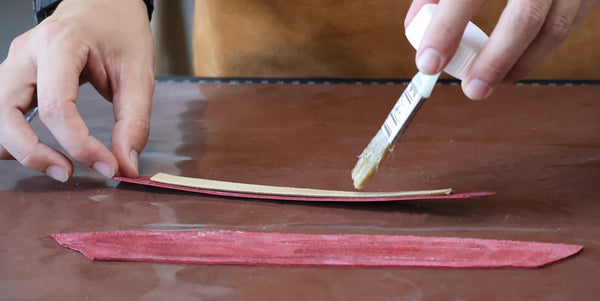Glue the sugherite