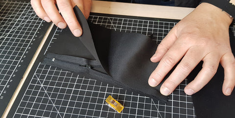 DIY trousse de toilette cuir