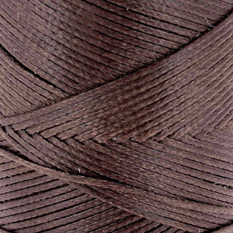 Bobine de 100m de fil polyester tressé et ciré - Diam 0,6mm - MARRON