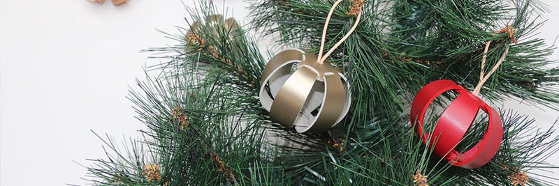 boule de noel en cuir