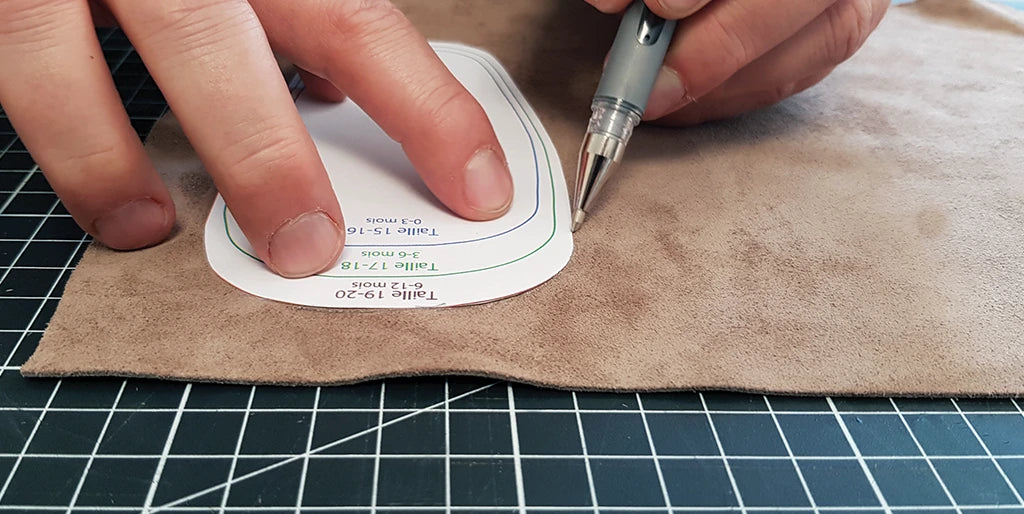 tracer pièce semelle chaussons en cuir