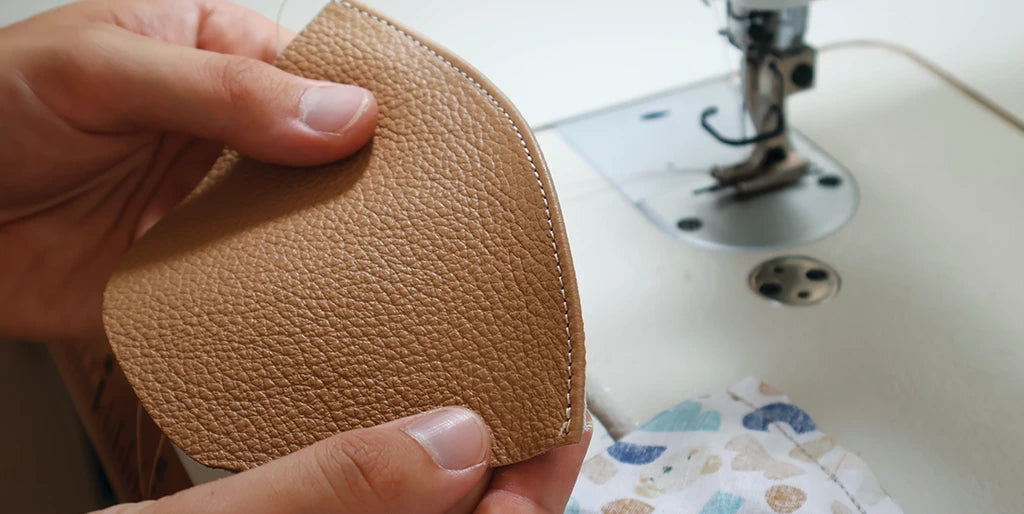 couture chaussons en cuir bébé