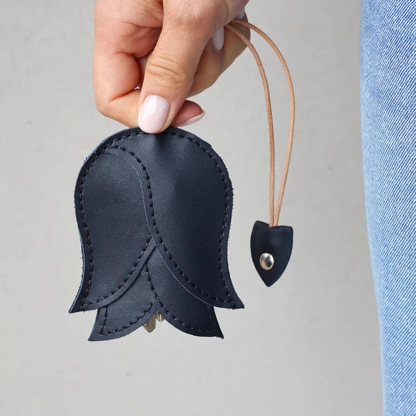 cloche à clés en cuir forme tulipe tutoriel gratuit Deco Cuir