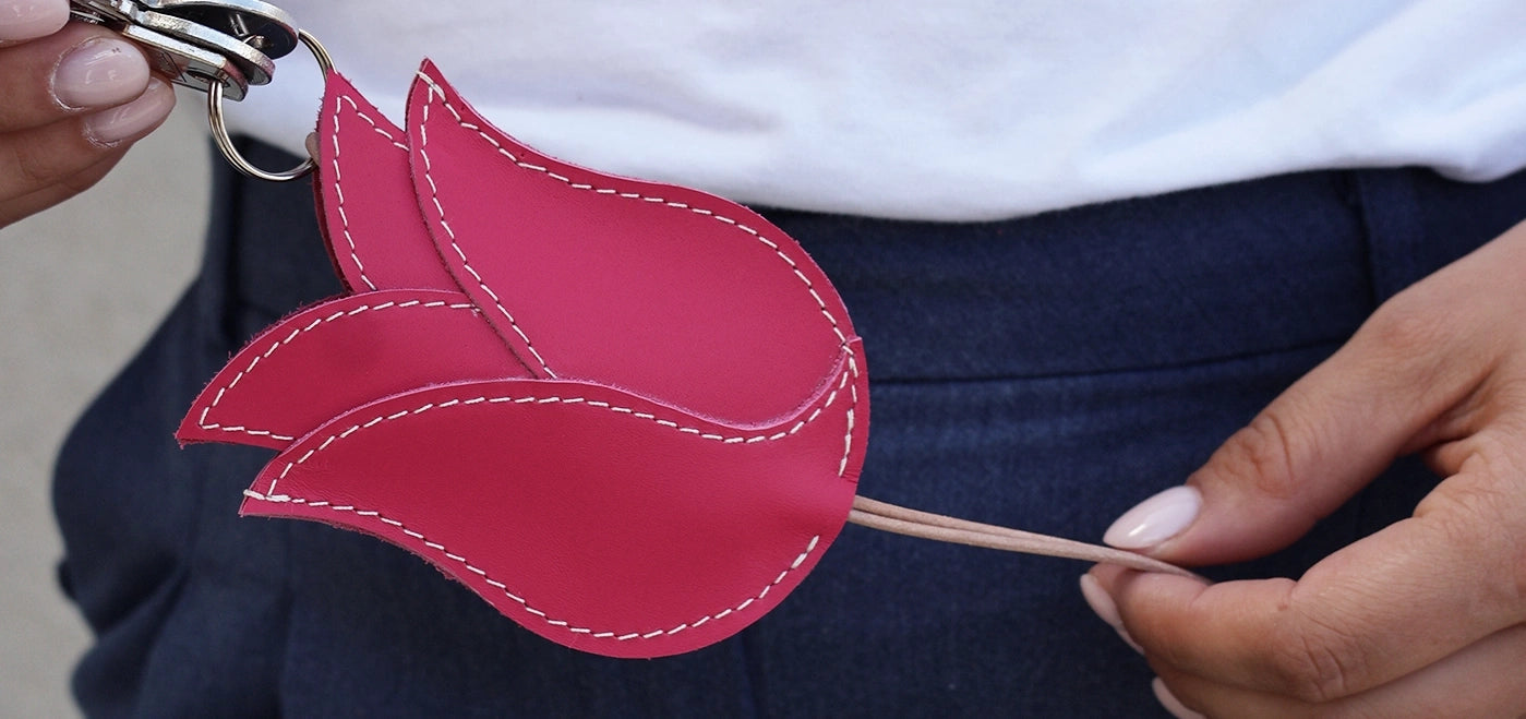 tutoriel cloche à clés en cuir forme tulipe