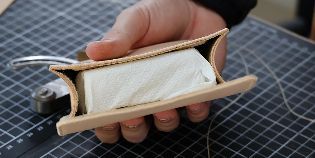 couture point sellier cuir maroquinerie