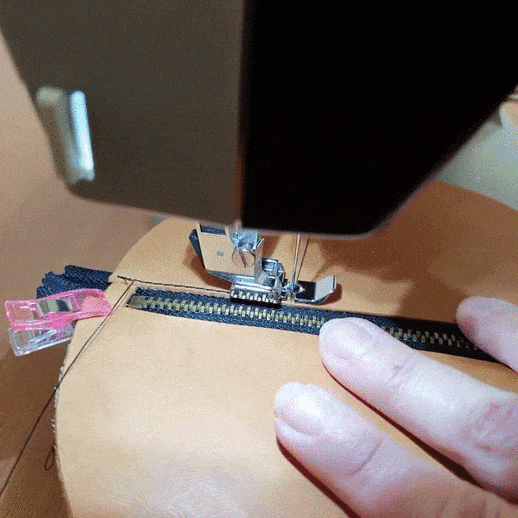 Maschinennähen von Leder